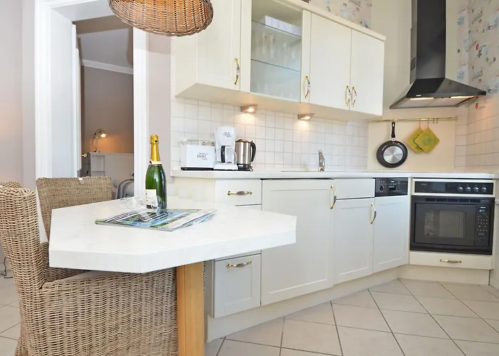 Fernsicht - Apt. 06 Villa Sellin (Rugen)